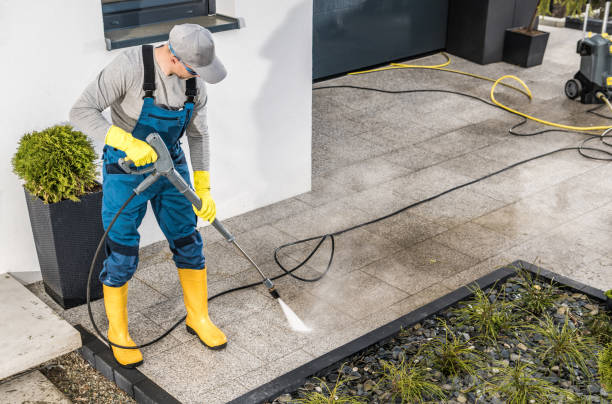 Why Choose Our Certified Pressure Washing Experts for Your Project Needs in El Cerro Mission, NM?